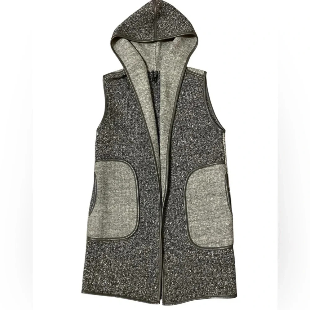 Women's Gray Hooded Vest